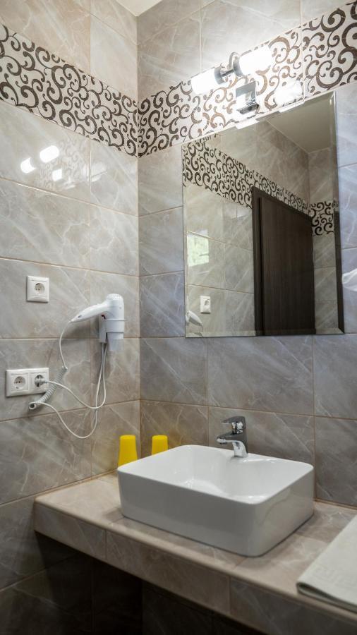 Fonix Apartman Ленти Экстерьер фото